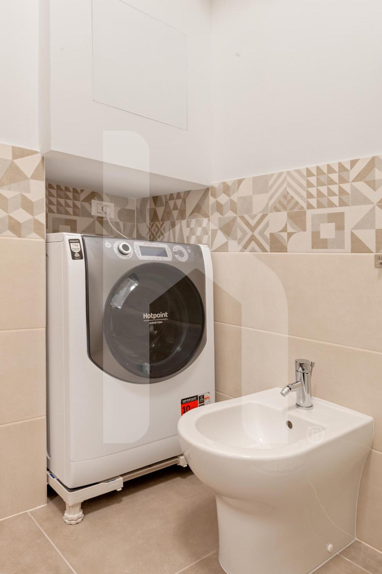 Homiday- New Apt- Free Parking- Aeroporto - Ospedale بيزا المظهر الخارجي الصورة